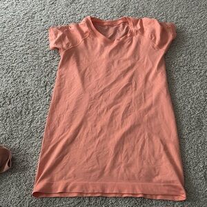 Lululemon swiftly tech